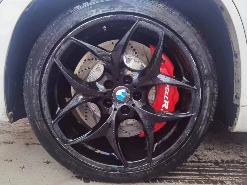 FECCR Front 6 Piston Caliper R - огляд і ціна Forged Front Brake Caliper 4 Piston